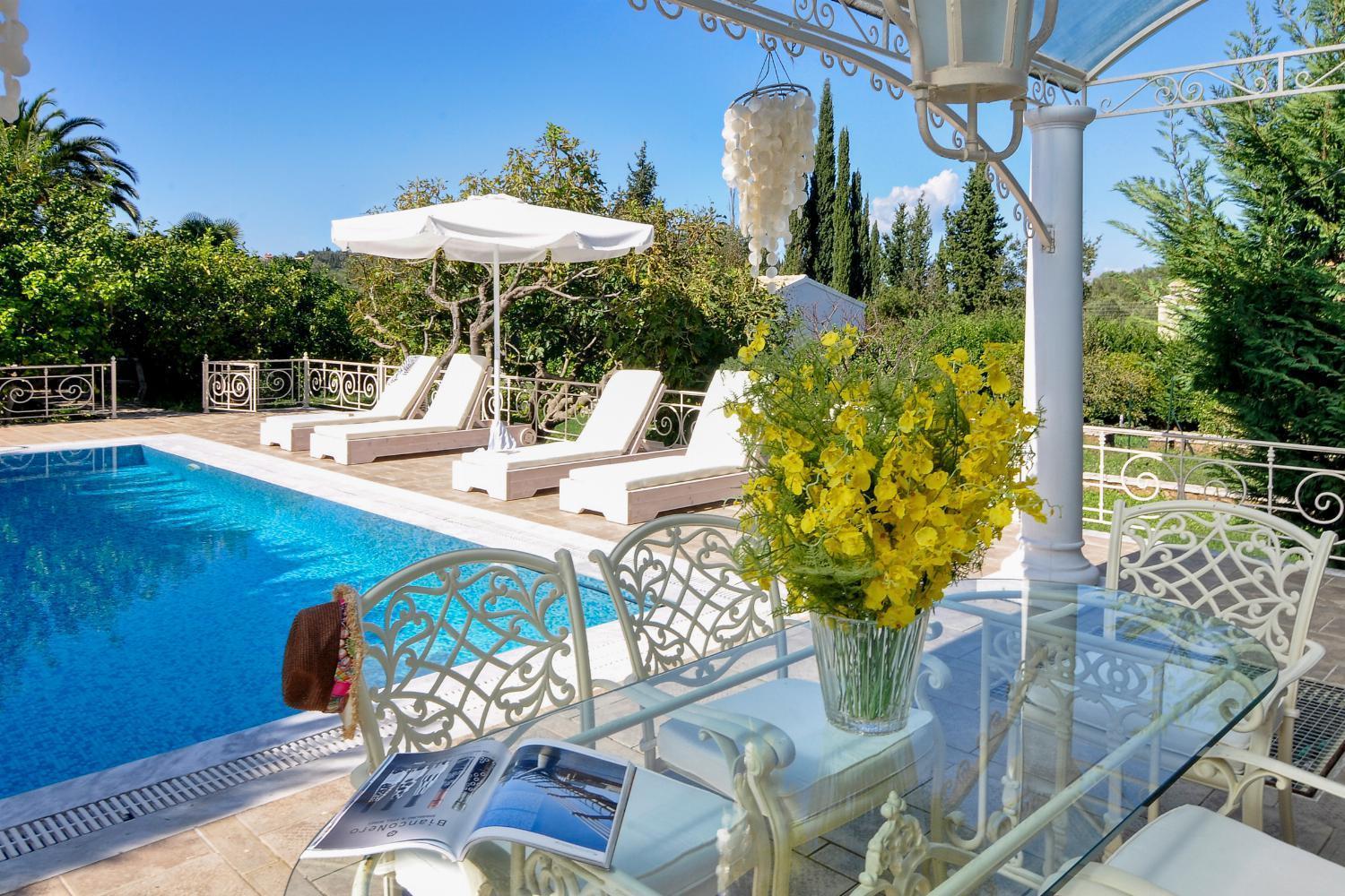 Villa Golden Tiara Agioi Deka  Exterior photo